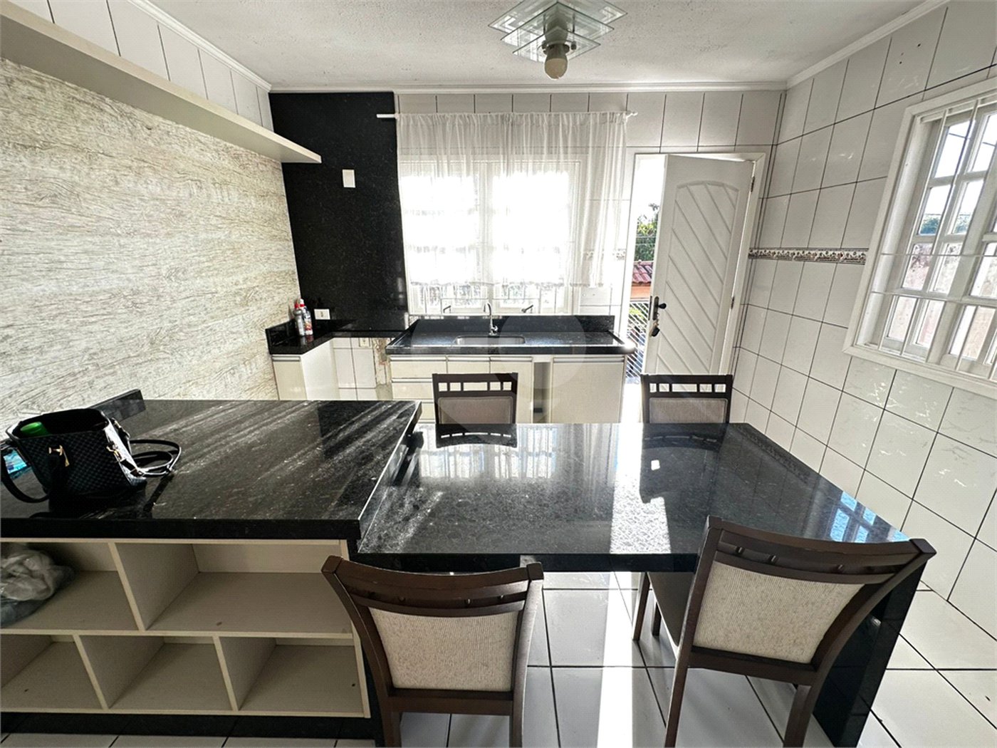 Casa à venda com 2 quartos, sendo 1 suíte, em Jardim Realce, Suzano, SP