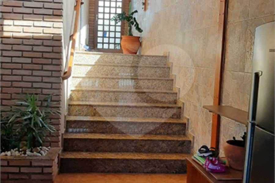 Sobrado à venda com 3 quartos, sendo 1 suíte, em Jaçanã, São Paulo, SP