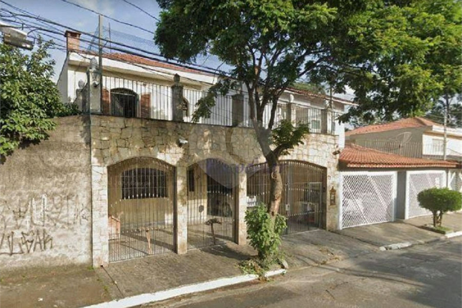 Casa Térrea à venda com 4 quartos, sendo 1 suíte, em Vila Medeiros, São Paulo, SP