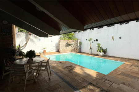 Casa à venda com 5 quartos, sendo 2 suítes,  no condomínio Village D'avignon, Sorocaba - SP