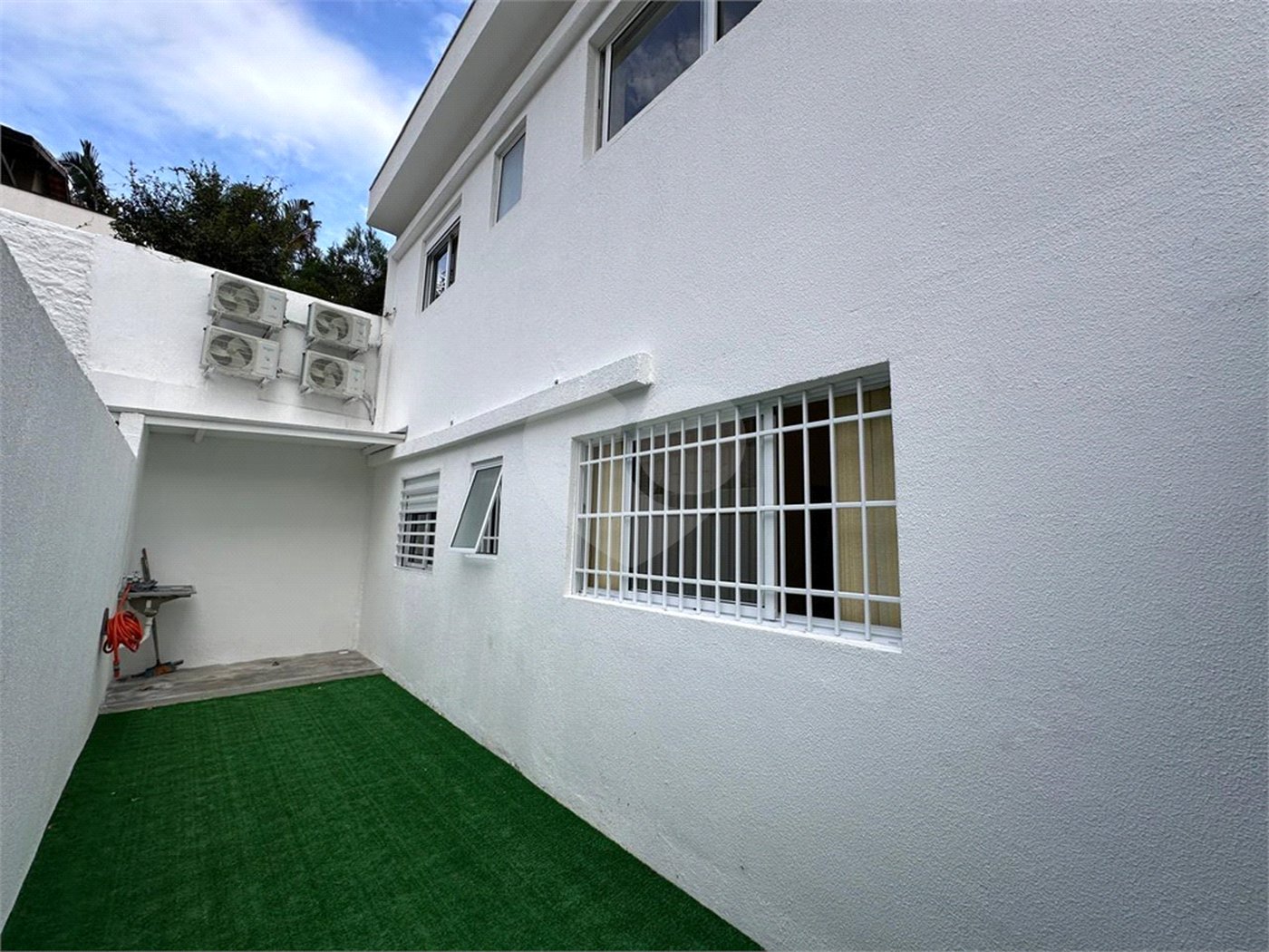 Casa para alugar com 1 suíte no condomínio Sem Nome, São Paulo - SP
