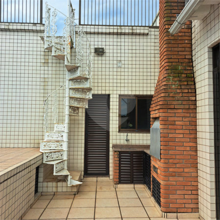 Cobertura à venda com 3 suítes em Enseada, Guarujá, SP