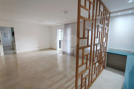 Apartamento à venda com 3 suítes em Anhangabaú, Jundiaí, SP