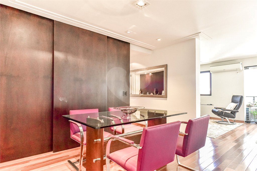 Apartamento à venda com 2 quartos, sendo 1 suíte, em Brooklin, São Paulo, SP