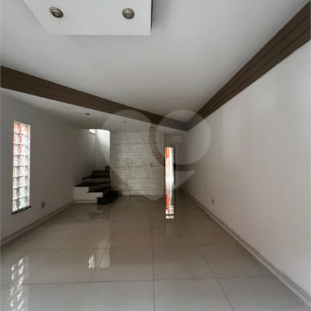 Casa à venda com 3 quartos, sendo 1 suíte, em Parque Santana, Mogi das Cruzes, SP