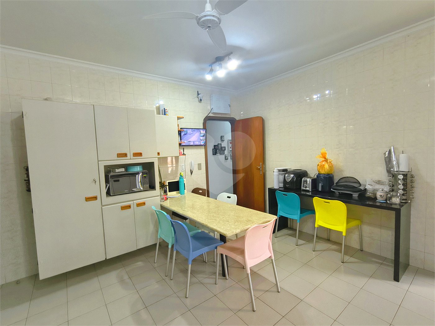 Casa à venda com 5 quartos, sendo 4 suítes, em Jardim Dom Bosco, Indaiatuba, SP
