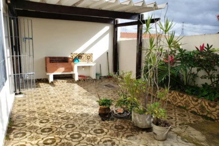 Casa à venda com 3 quartos em Vila Tiradentes, São Paulo, SP