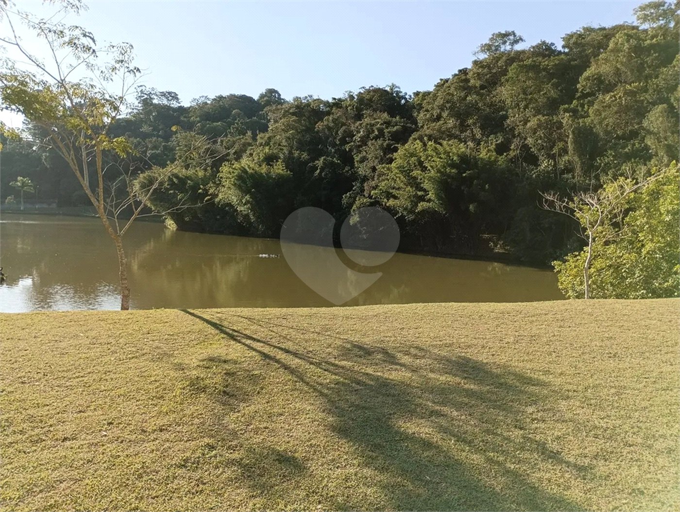 Terreno à venda no condomínio Laguna Residencial, Várzea Paulista - SP