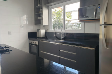 Casa à venda com 3 suítes no condomínio Residencial Veredas, Mogi das Cruzes - SP
