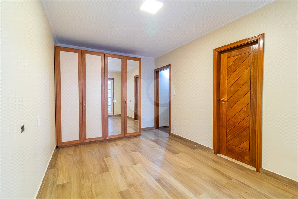 Casa à venda com 4 quartos, sendo 3 suítes,  em Interlagos, São Paulo, SP