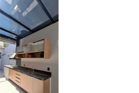 Casa à venda com 2 quartos, sendo 1 suíte, no condomínio Jardim Park Real, Indaiatuba - SP