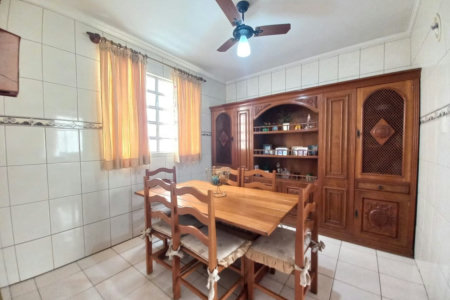 Belíssimo Apartamento de Frente, 3 Quartos, com Garagem Fechada, à Venda no Marapé – Santos/SP