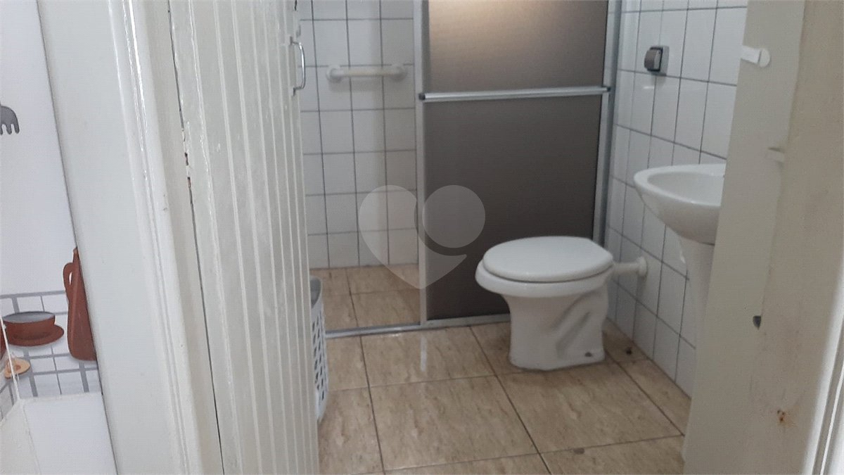 Casa à venda com 3 quartos em Vila Bertioga, São Paulo, SP