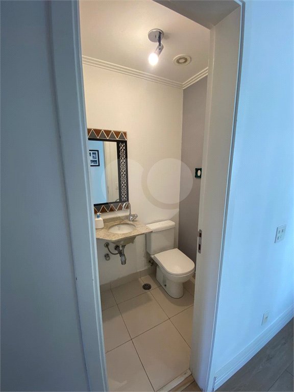 Apartamento à venda com 3 suítes em Lapa, São Paulo, SP