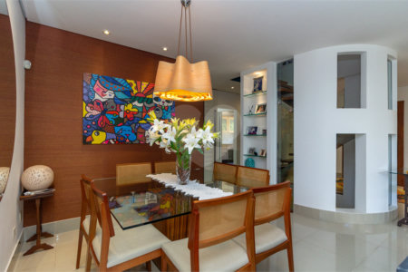 Casa à venda com 4 suítes no condomínio Sunset Brooklin, São Paulo - SP