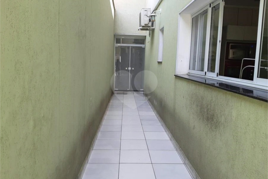 Sobrado à venda com 3 quartos, sendo 1 suíte, em Parque Edu Chaves, São Paulo, SP