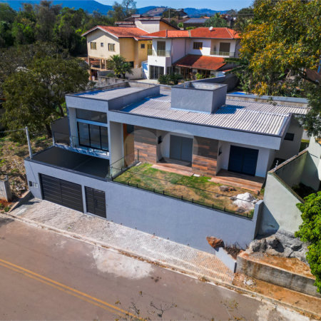 Casa à venda com 3 suítes em Jardim Paulista, Atibaia, SP