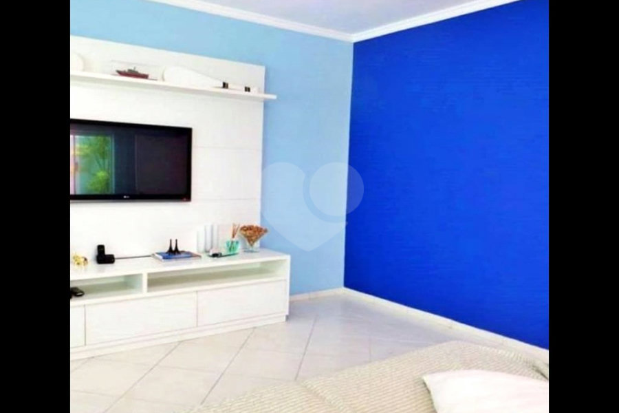 Casa à venda com 4 suítes em Vila Guilherme, São Paulo, SP