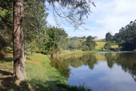 Terreno à venda em Vila Darcy Penteado (mailasqui), São Roque, SP