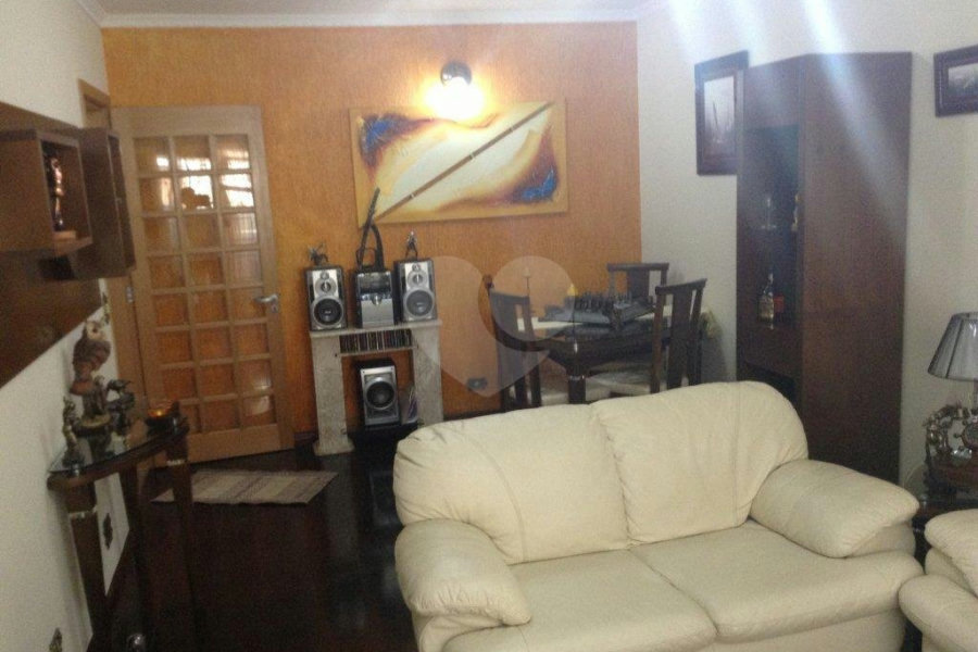 Casa Térrea à venda com 5 quartos, sendo 1 suíte, em Vila Nova Cachoeirinha, São Paulo, SP