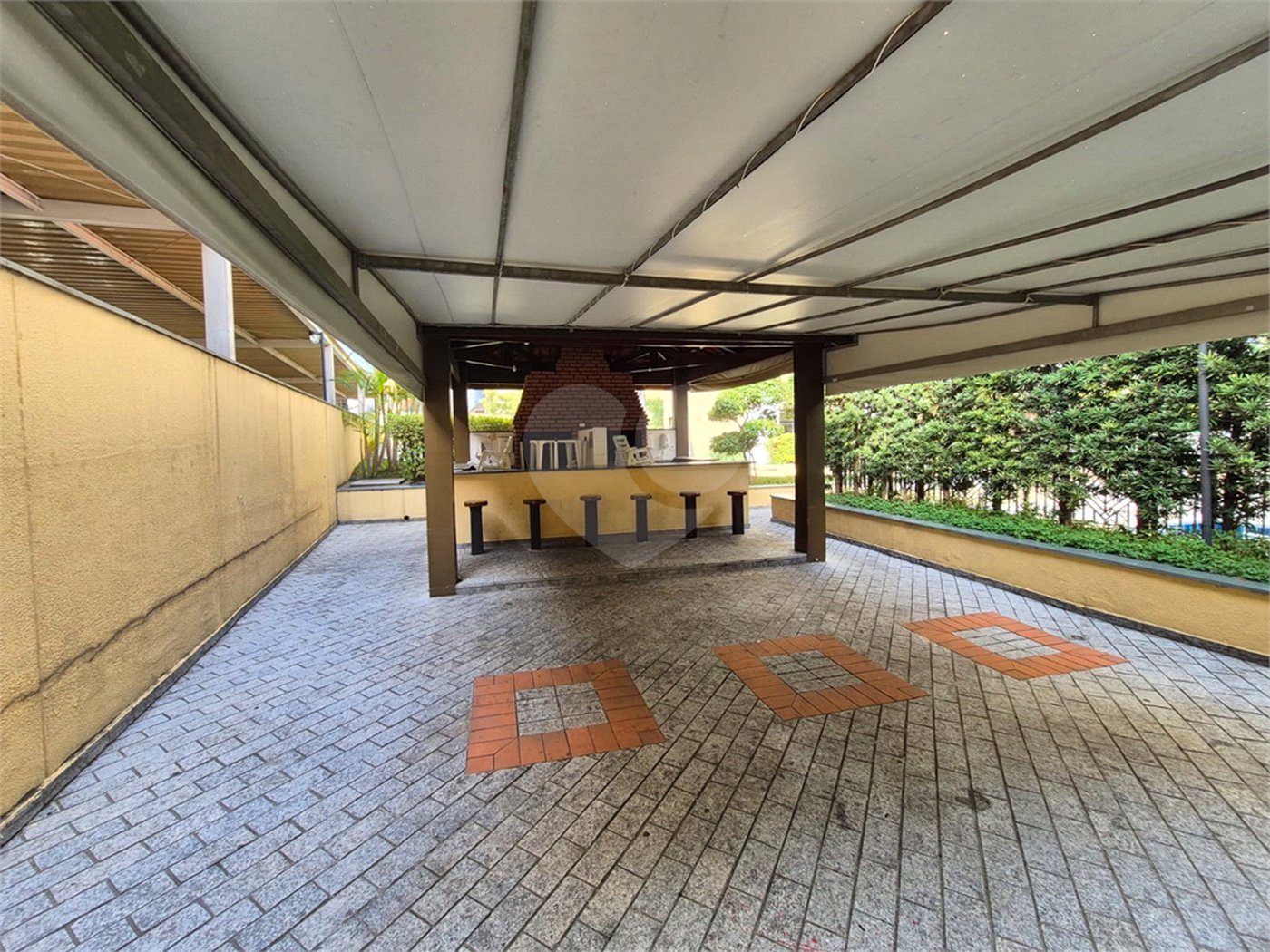 Apartamento à venda ou para alugar com 3 quartos, sendo 1 suíte, em Jardim Esmeralda, São Paulo, SP