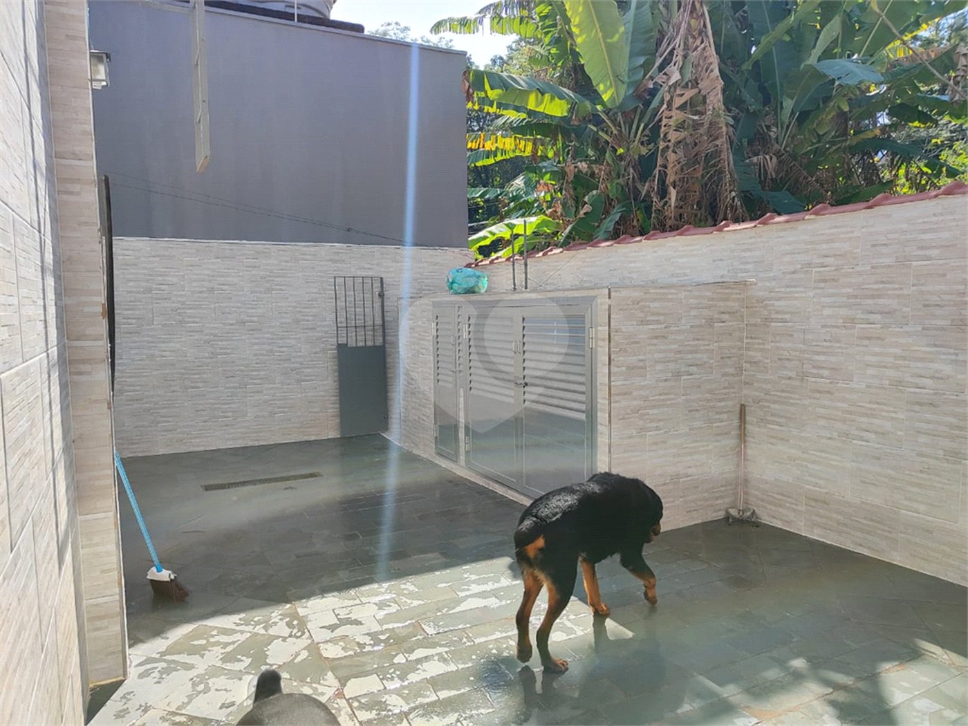 Sobrado à venda com 3 quartos, sendo 1 suíte,  em Parque Naçoes Unidas, São Paulo, SP