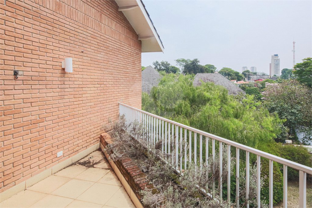 Casa em condomínio à venda com 4 quartos, sendo 2 suítes, em Alto da Boa Vista, São Paulo, SP
