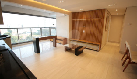 Apartamento à venda com 2 suítes em Mirandópolis, São Paulo, SP
