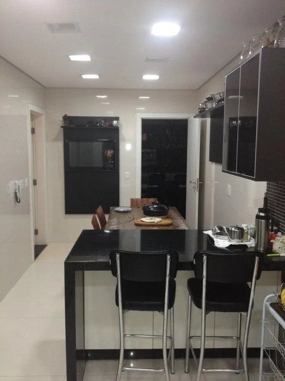 Apartamento à venda com 4 quartos, sendo 2 suítes, em Vila Andrade, São Paulo, SP