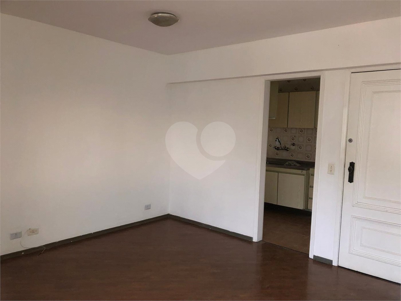 Apartamento à venda ou para alugar com 3 quartos, sendo 1 suíte, em Alto da Lapa, São Paulo, SP
