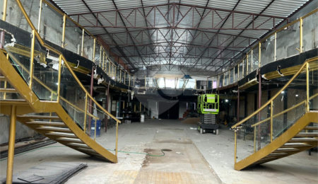 Salão à venda ou para alugar em Vila Azevedo, São Paulo, SP