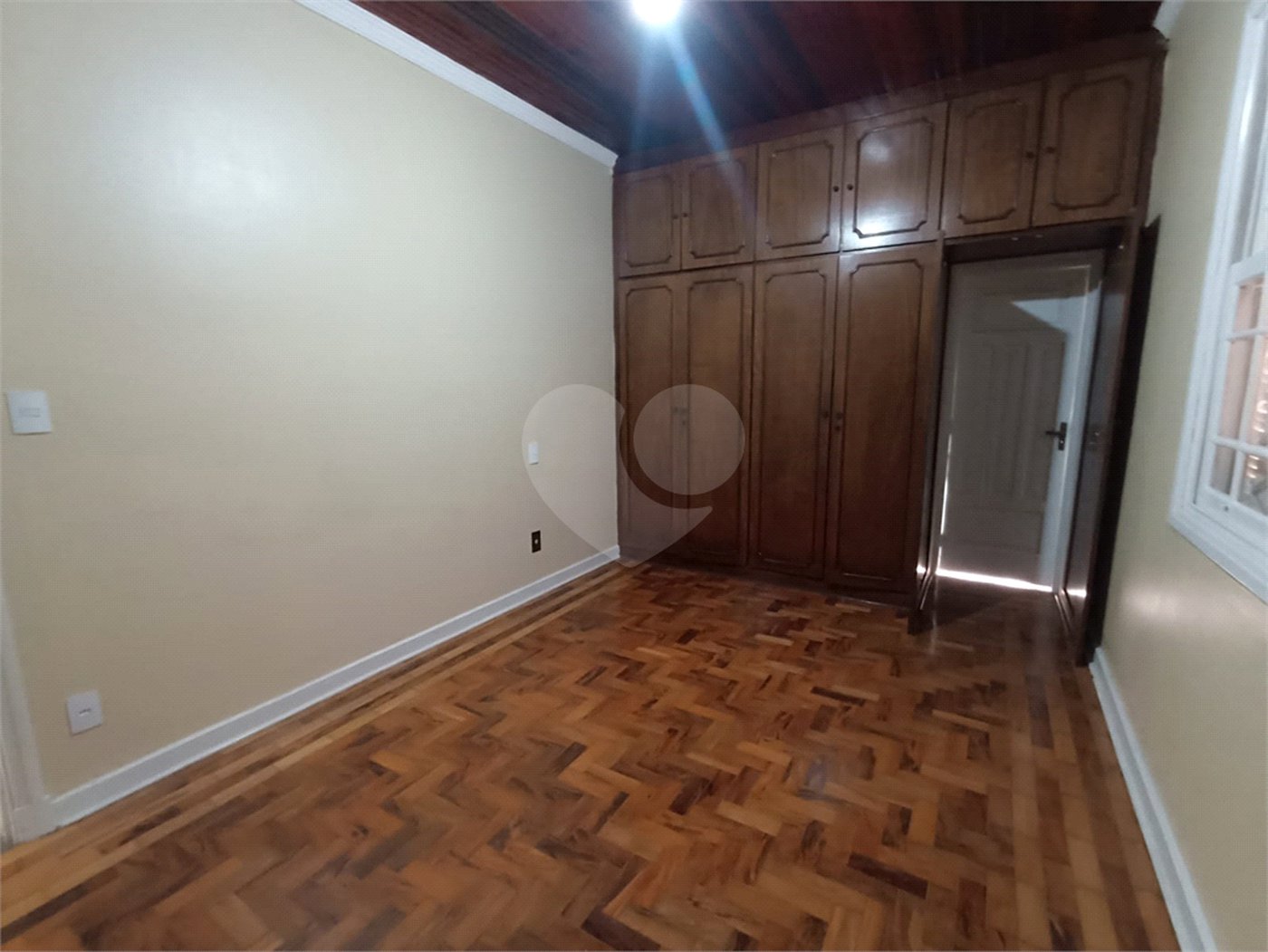 Casa à venda com 3 quartos, sendo 2 suítes,  no Centro, Itapetininga, SP