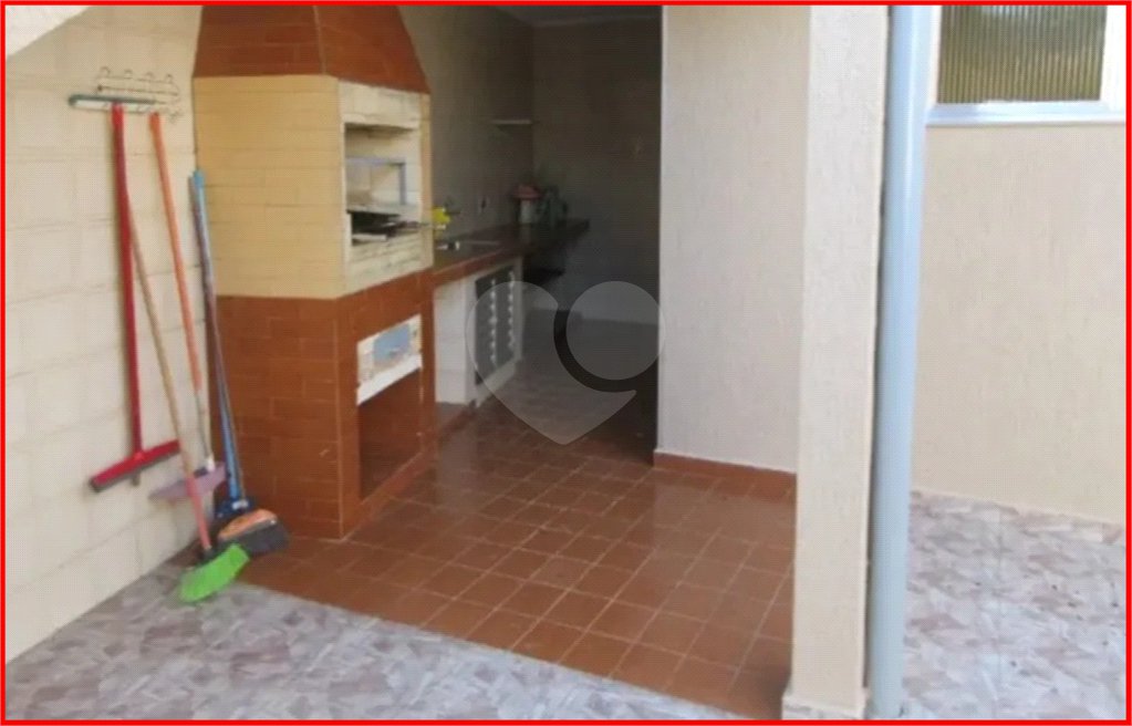 Sobrado à venda com 4 quartos, sendo 1 suíte,  em Alto da Lapa, São Paulo, SP