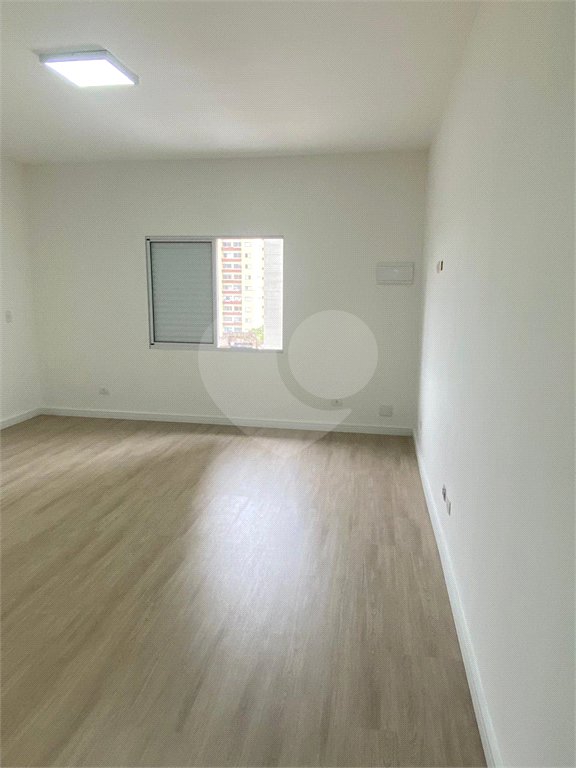 Sobrado à venda com 3 quartos, sendo 1 suíte,  em Santana, São Paulo, SP