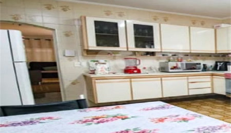 Sobrado à venda com 3 quartos, sendo 1 suíte,  em Santana, São Paulo, SP