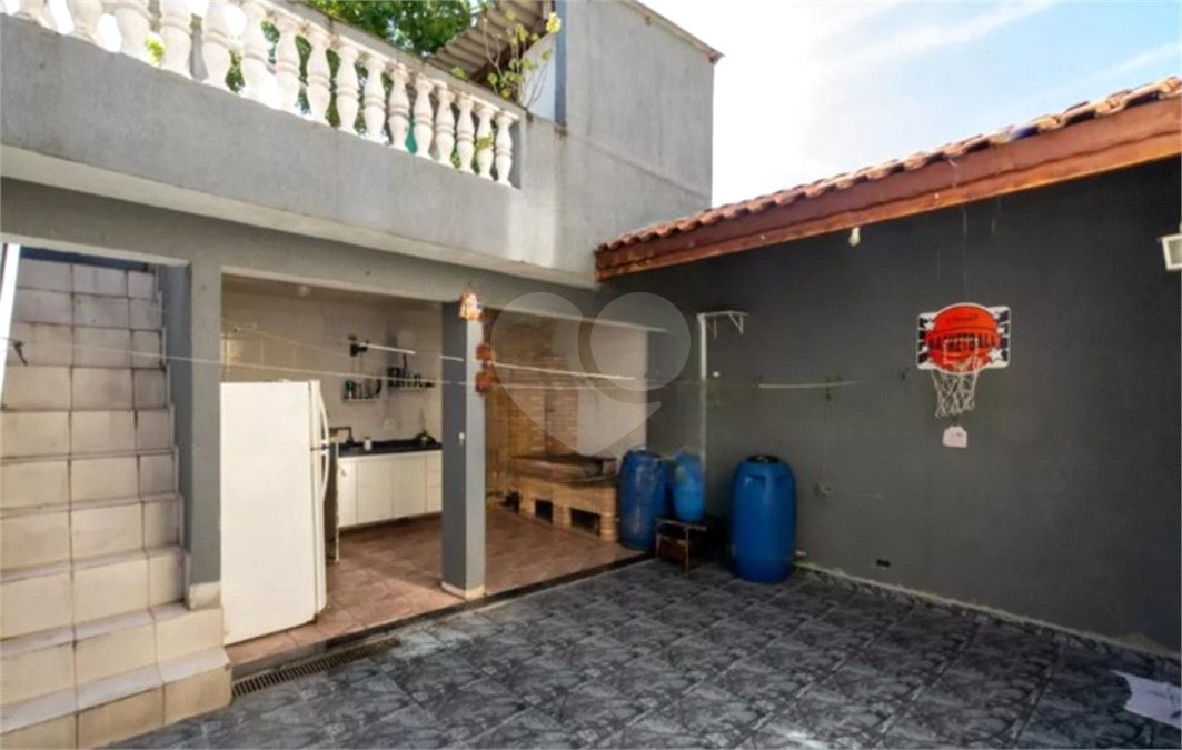 Casa à venda com 5 quartos, sendo 1 suíte, em Vila Rosália, Guarulhos, SP