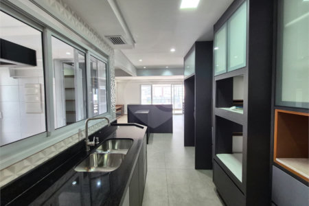 Apartamento à venda com 4 quartos, sendo 2 suítes, em Jardim Vazani, São Paulo, SP