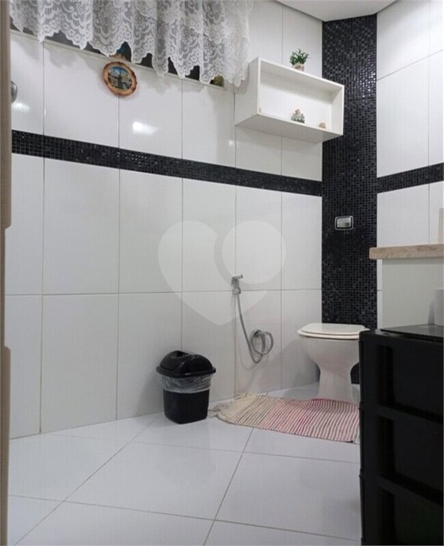 Sobrado à venda com 2 quartos em Jardim Santa Emília, São Paulo, SP