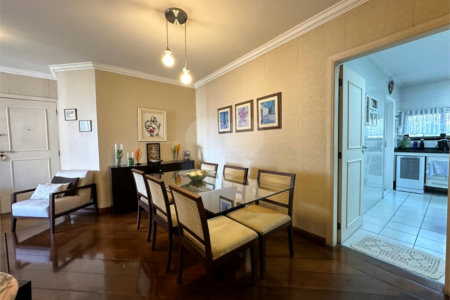 Apartamento à venda com 3 quartos, sendo 1 suíte, em Vila Andrade, São Paulo, SP