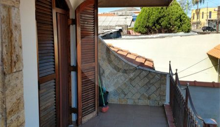 Sobrado à venda com 3 quartos em Jardim Regina, São Paulo, SP