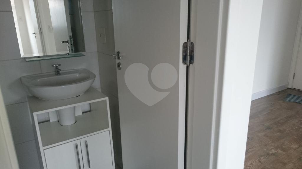 Apartamento à venda com 2 quartos, sendo 1 suíte,  em Liberdade, São Paulo, SP