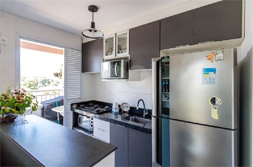 Apartamento à venda com 2 quartos em Parque Industrial Tomas Edson, São Paulo, SP