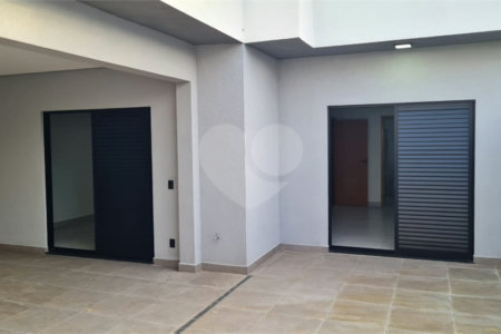 Casa à venda com 3 quartos, sendo 2 suítes, no condomínio Campos do Conde Ii, Paulínia - SP