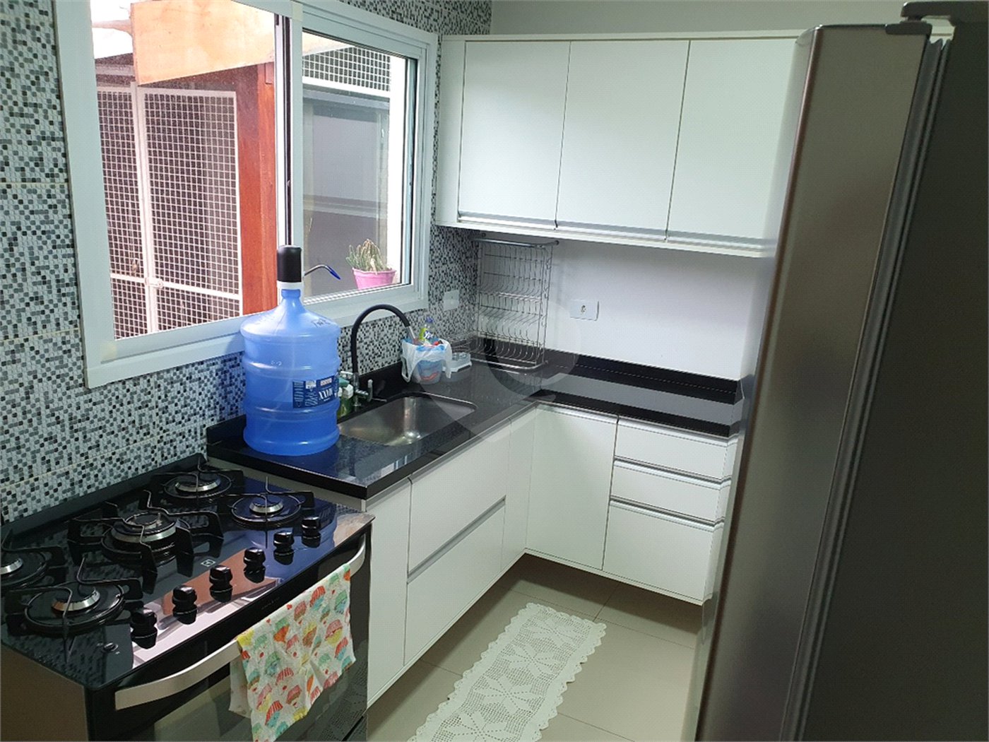 Casa à venda com 2 suítes no condomínio Residencial Bonanza I, Bom Jesus dos Perdões - SP