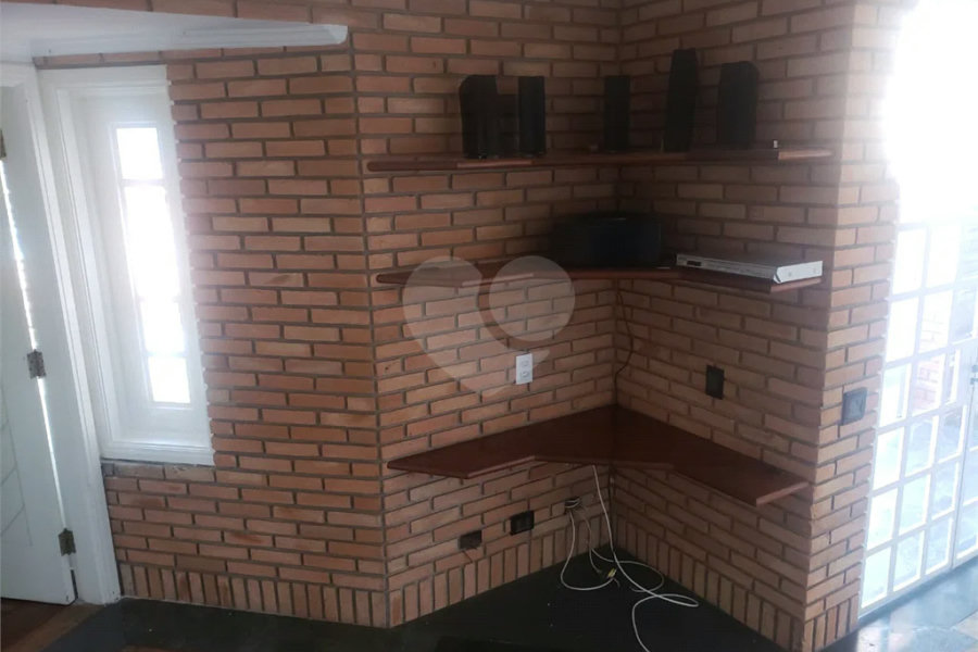 Sobrado à venda com 4 quartos, sendo 2 suítes,  em Tremembé, São Paulo, SP