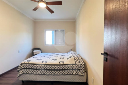 Casa à venda com 3 suítes no condomínio Haras Paineiras, Salto - SP