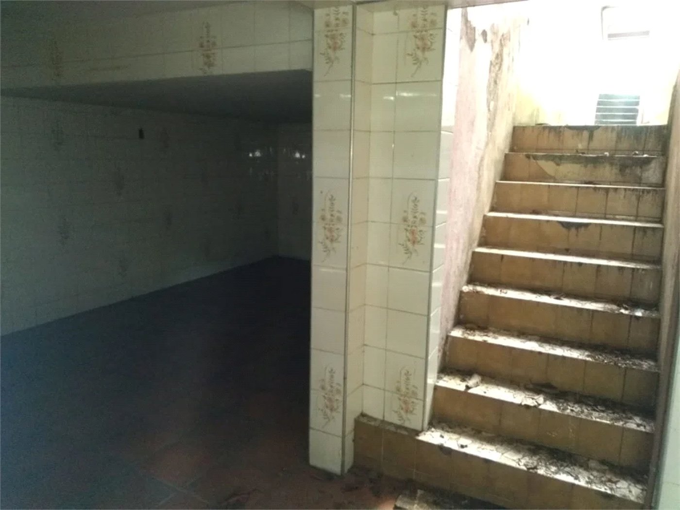 Sobrado à venda com 6 quartos em Jardim Imperial, São Paulo, SP