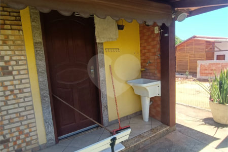 Casa à venda com 3 quartos, sendo 1 suíte, em Rasa, Armação dos Búzios, RJ