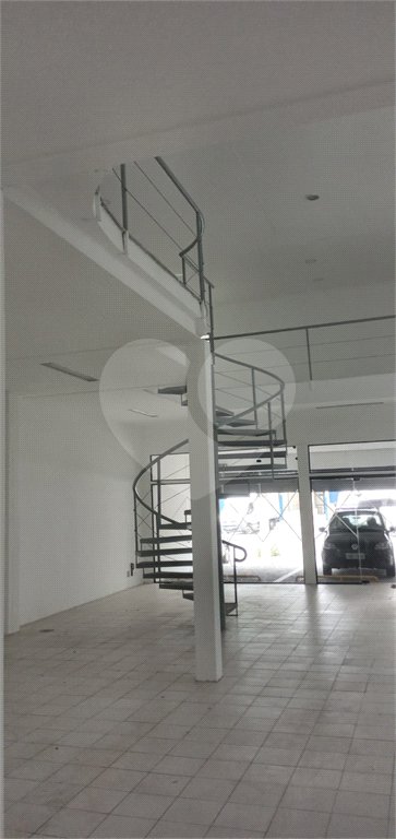 Salão à venda ou para alugar com 4 quartos em Santana, São Paulo, SP