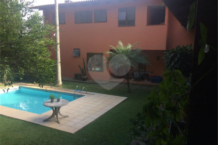 Casa à venda ou para alugar com 4 quartos, sendo 2 suítes, em Jardim Guedala, São Paulo, SP